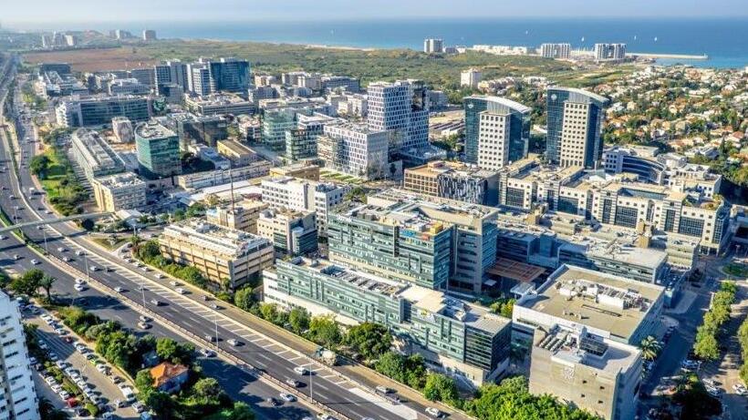 פארק גב ים הרצליה צפון