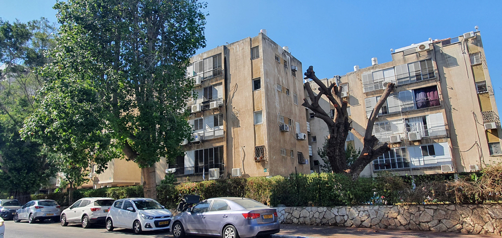 פנחס רוטנברג 84 ר”ג. מוריאנו הציג את החברה כחברה־בת של די.סי.אס חברה לבניין (צילום: אוראל כהן) תמ"א 38 פנחס רוטנברג 84 רמת גן