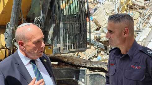 מבקר המדינה באתר הקריסה בחולון: "אסור להמתין לוועדות חקירה ולמקרי מוות"