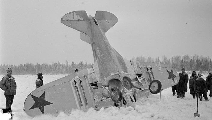 מטוס פוליקרפוב 16 רוסי שהושמד בקרב על פינלנד, צילום:  SA-Kuva CC BY 4.0
