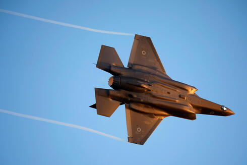 מטוס קרב F-35 של חיל האוויר, חלק מתוכנית אחזקה עולמית למטוס, צילום: רויטרס