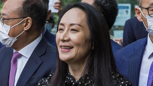 אחרי שלוש שנים: סמנכ"לית הכספים של וואווי שוחררה מהמעצר בקנדה - וחזרה לסין