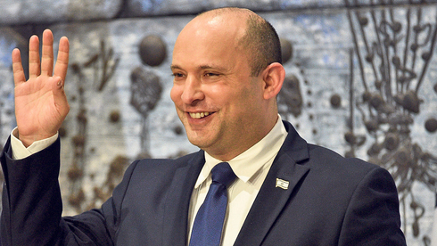בנט תוקף את המומחים ובוחן אסטרטגיה חדשה לתו הירוק - Vimarsana News