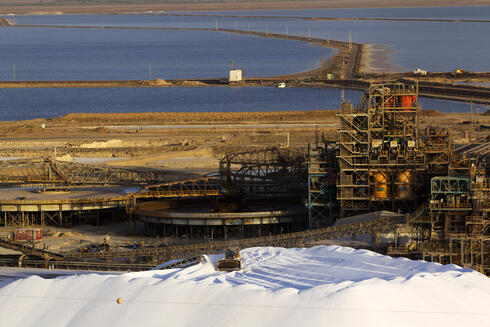 מפעלי ים המלח, צילום: רויטרס