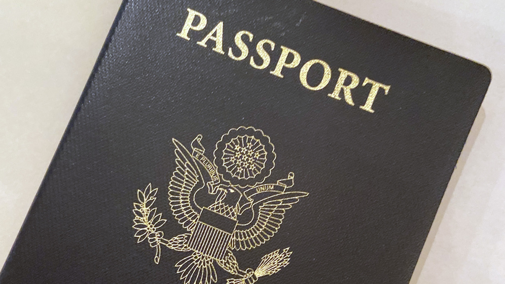 ארה&quot;ב הנפיקה לראשונה דרכון שמאפשר לא להזדהות כגבר או כאישה