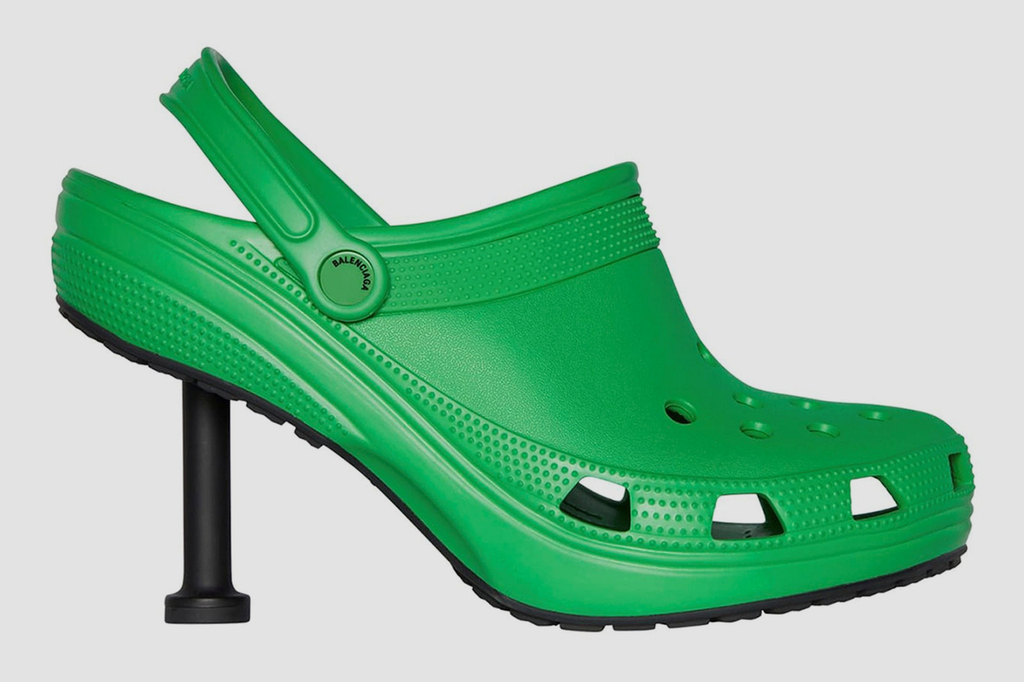 פנאי נעלי הסטילטו של קרוקס בעיצוב בלנסיאגה