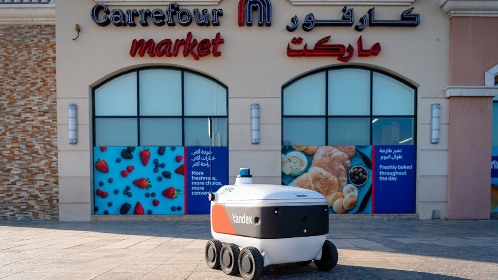 רובוט משלוחים של יאנדקס יפעל ע&quot;י זכיינית קארפור בדובאי 