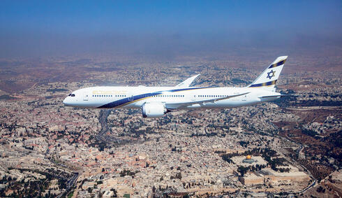 מטוס בואינג דרימליינר 787 של אל על, צילום: אלברטוס