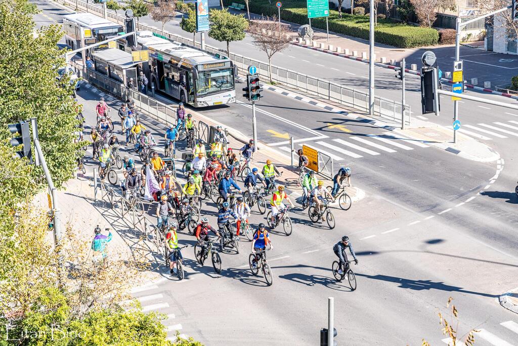 מחאת רכיבה 2 ארגון אופניים בשביל ירושלים דרך חברון