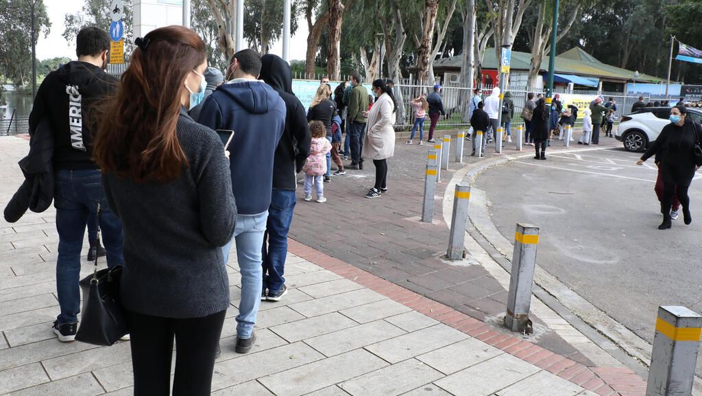 בבידוד? מי יקבל תשלום מהמעסיק והאם מותר לחייב עבודה מהבית