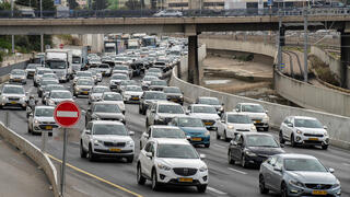 נתיבי איילון פקק תנועה תחבורה כביש כבישים מכוניות, צילום: שאטרסטוק