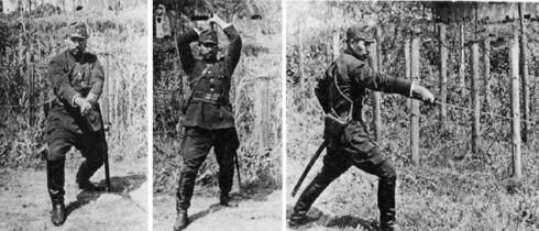קצין יפני מתאמן בחרב, kenshinkan-battodo