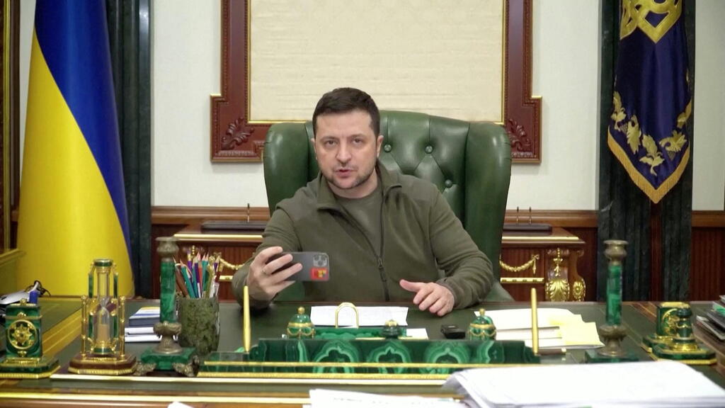 Ukrainian President Volodymyr Zlansky in a video from the Presidential Palace in Kiev