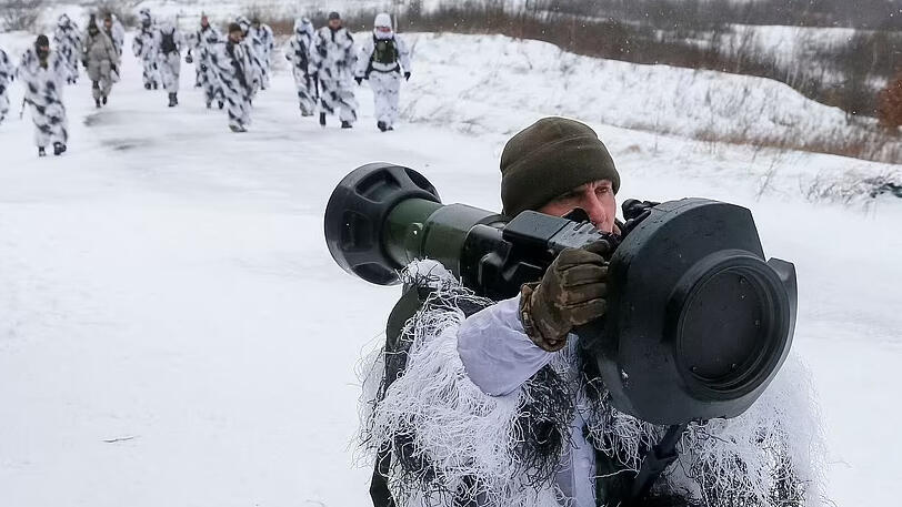 הקברניט טיל נגד טנקים רוסיה אוקראינה טילים