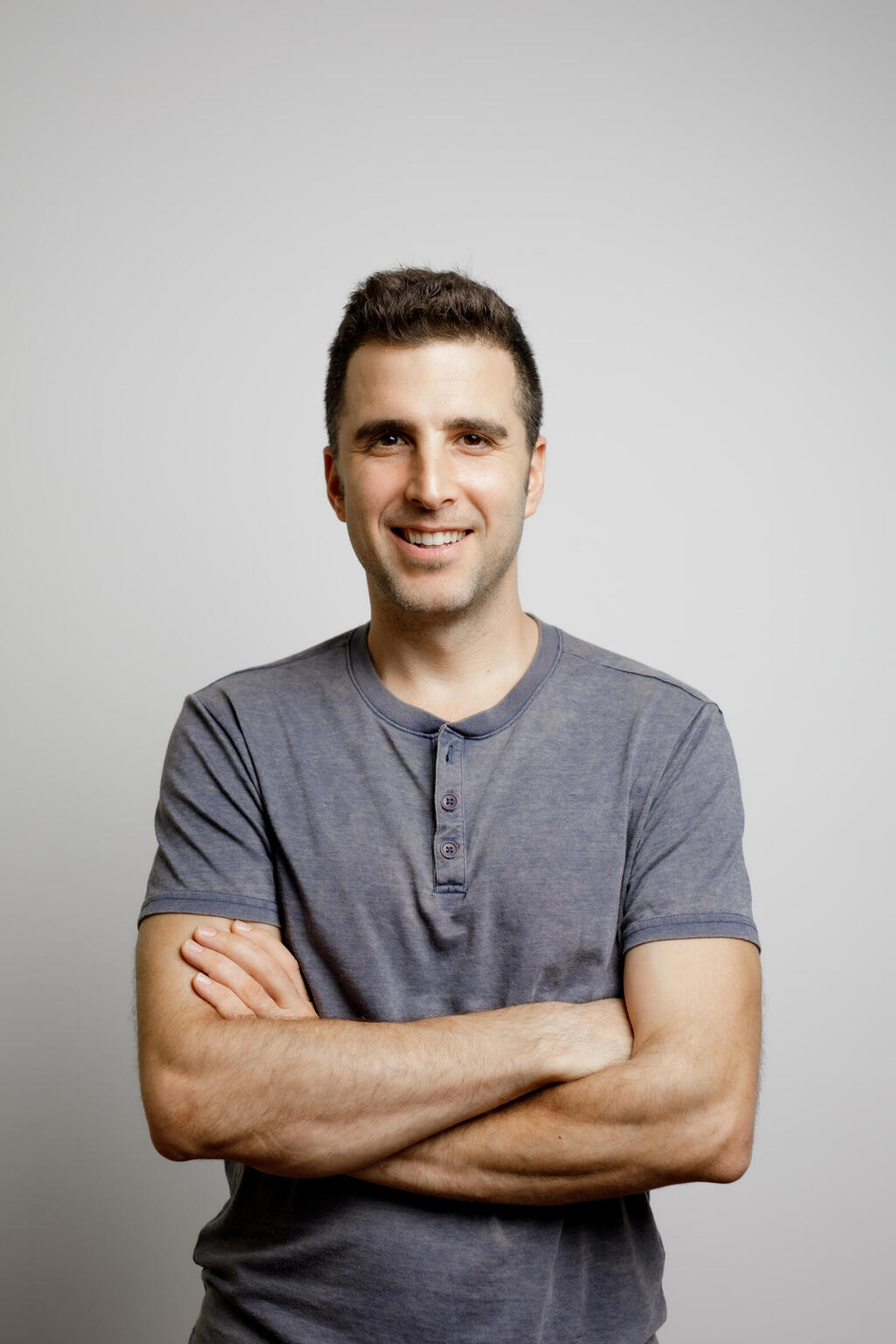 Yonatan Sela SquarePeg יונתן סלע 