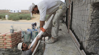 מגזין נדל"ן 13.4.22 עובדים פלסטינים בענף הבנייה