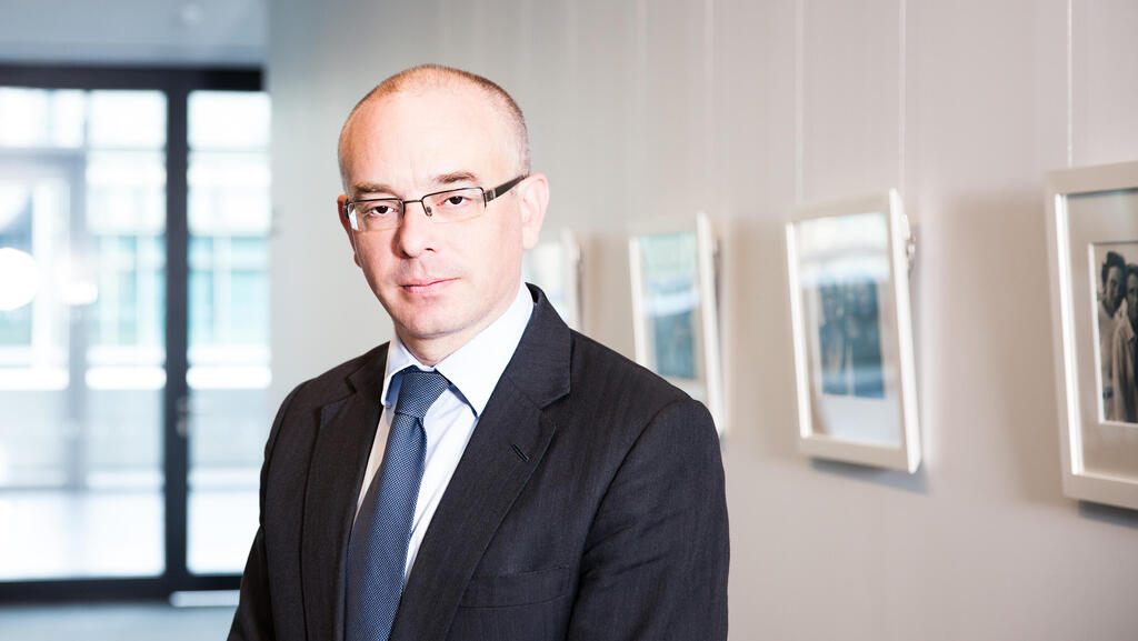 Chief Economist at UBS Global Wealth Management: "Technology creates a revolution, the status of jobs will change"