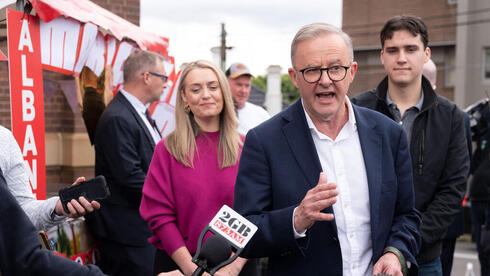 מהפך באוסטרליה: רה"מ הובס בבחירות, השמאל חוזר לשלטון אחרי 9 שנים
