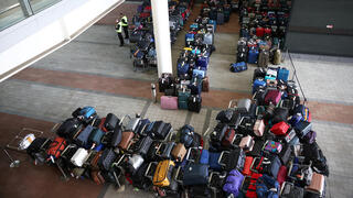 פוטו נמל תעופה היתרו מזוודות , צילום: רויטרס