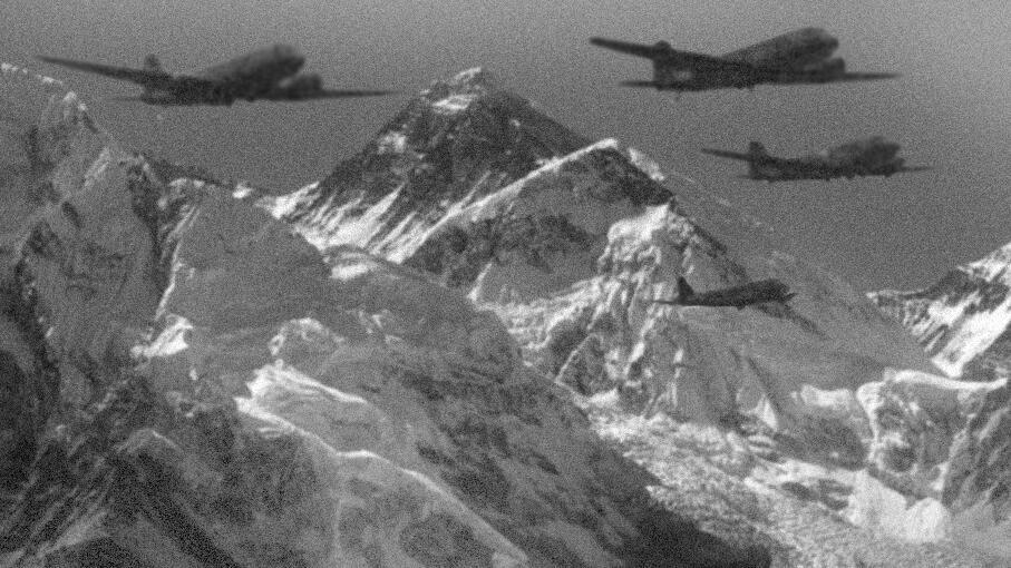 הקברניט הימלאיה הרים אוורסט מלחמת העולם השנייה