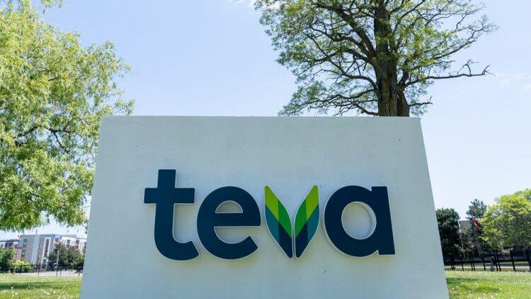 Teva reaches &#036;4.35 billion settlement in U.S. opioid lawsuits, shares surge