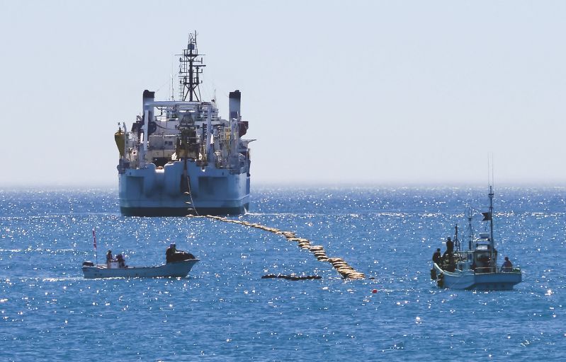 Laying a subsea cable. Photo: Google